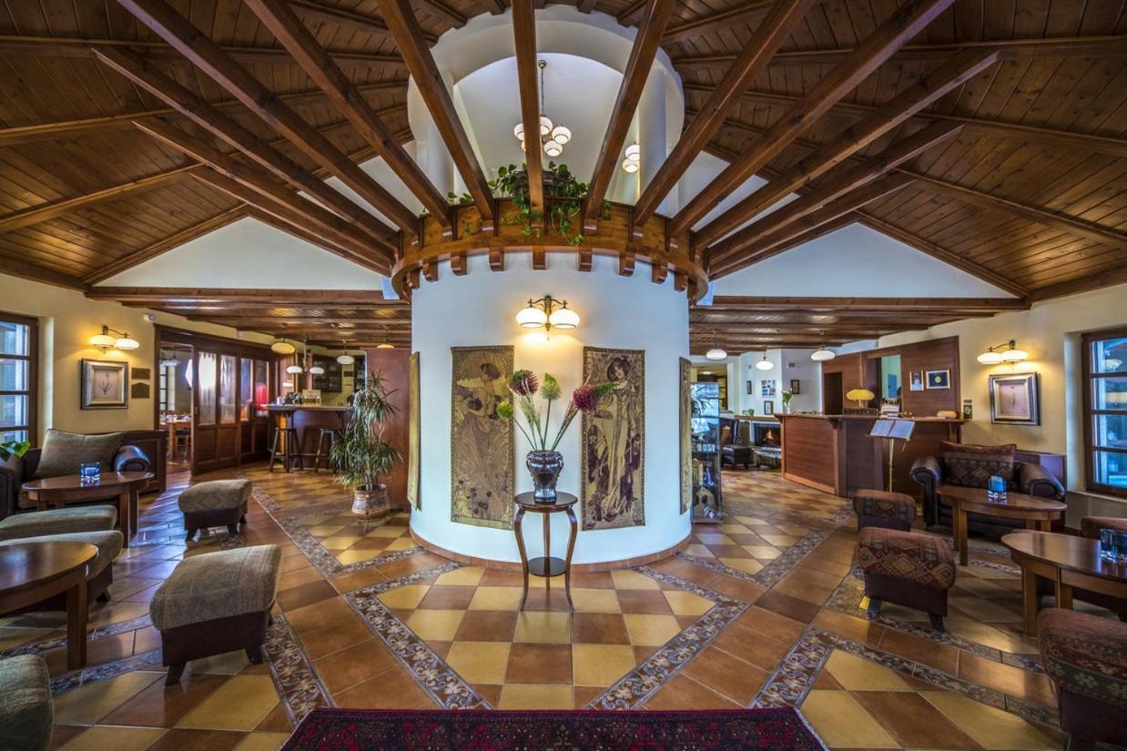 Hotel Forest Hills Zirc Exterior foto
